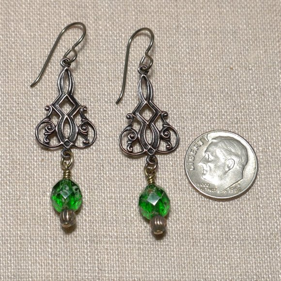 Hand Crafted Handmade Earrings Brass Filigree & Green Czech Glass Bead E… - Picture 3 of 5